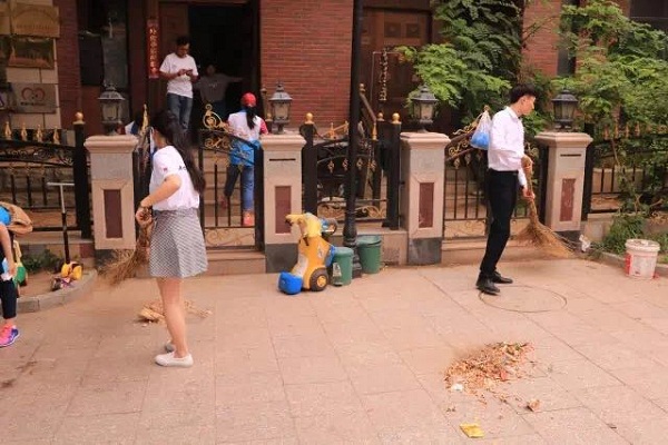 遠行·愛丨“感動”與“被感動” 遠行·愛丨“感動”與“被感動”