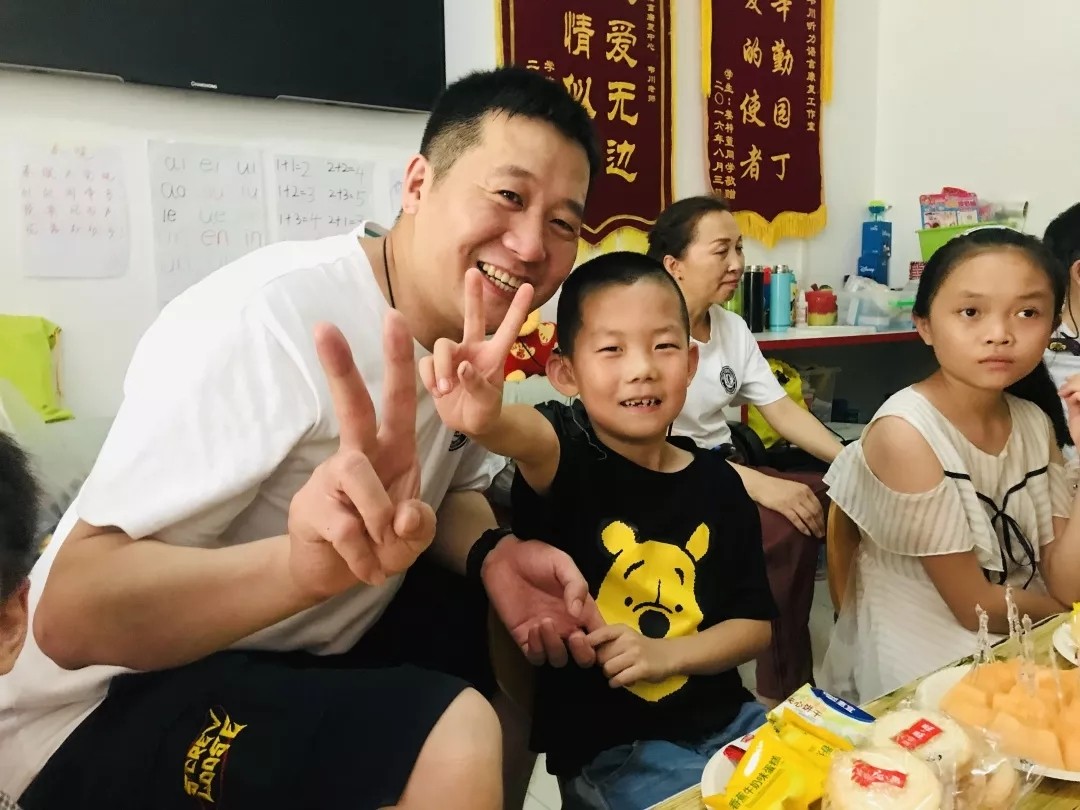 無聲的世界，有聲的愛 遠行愛