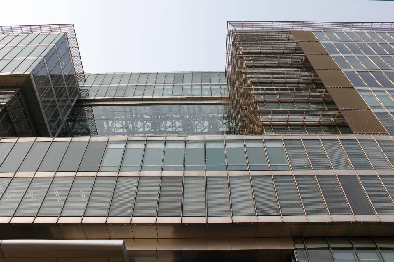 凱晨世貿中心在市場中行情如何? 凱晨世貿中心在市場中行情如何?