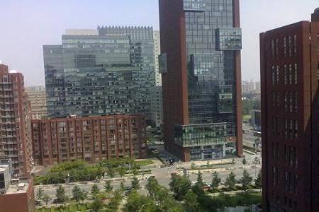 藍(lán)堡國(guó)際中心寫字樓租金